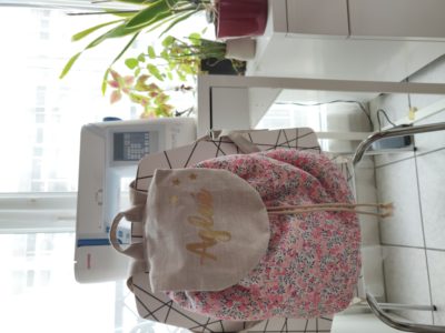 Un petit sac à dos pour femme très mignon